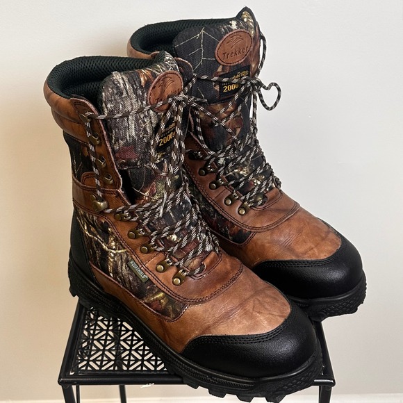 Trekker 2000 Gram Insulated Hunting Boots Mens US 9 Leather Camo Aquashield NWOT - Picture 1 of 12